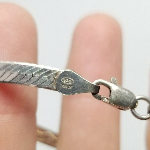 Vintage Sterling Silver Herringbone Flat Chain Bracelet, Made in Italy, Milor - Picture 4 of 7